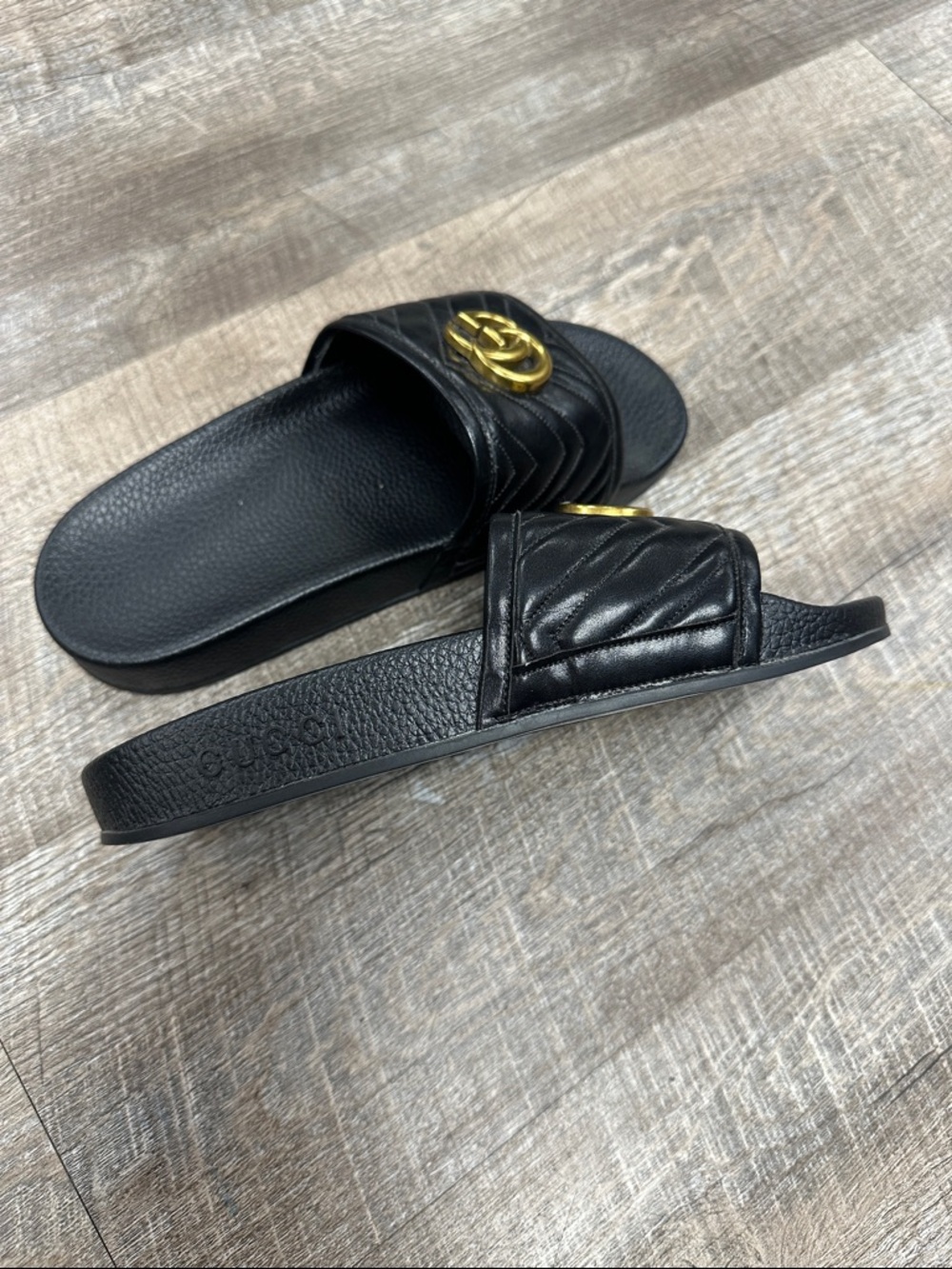 Gucci Black Leather Quilted Slide Sandals with Gold GG Emblem - Picture 2 of 5